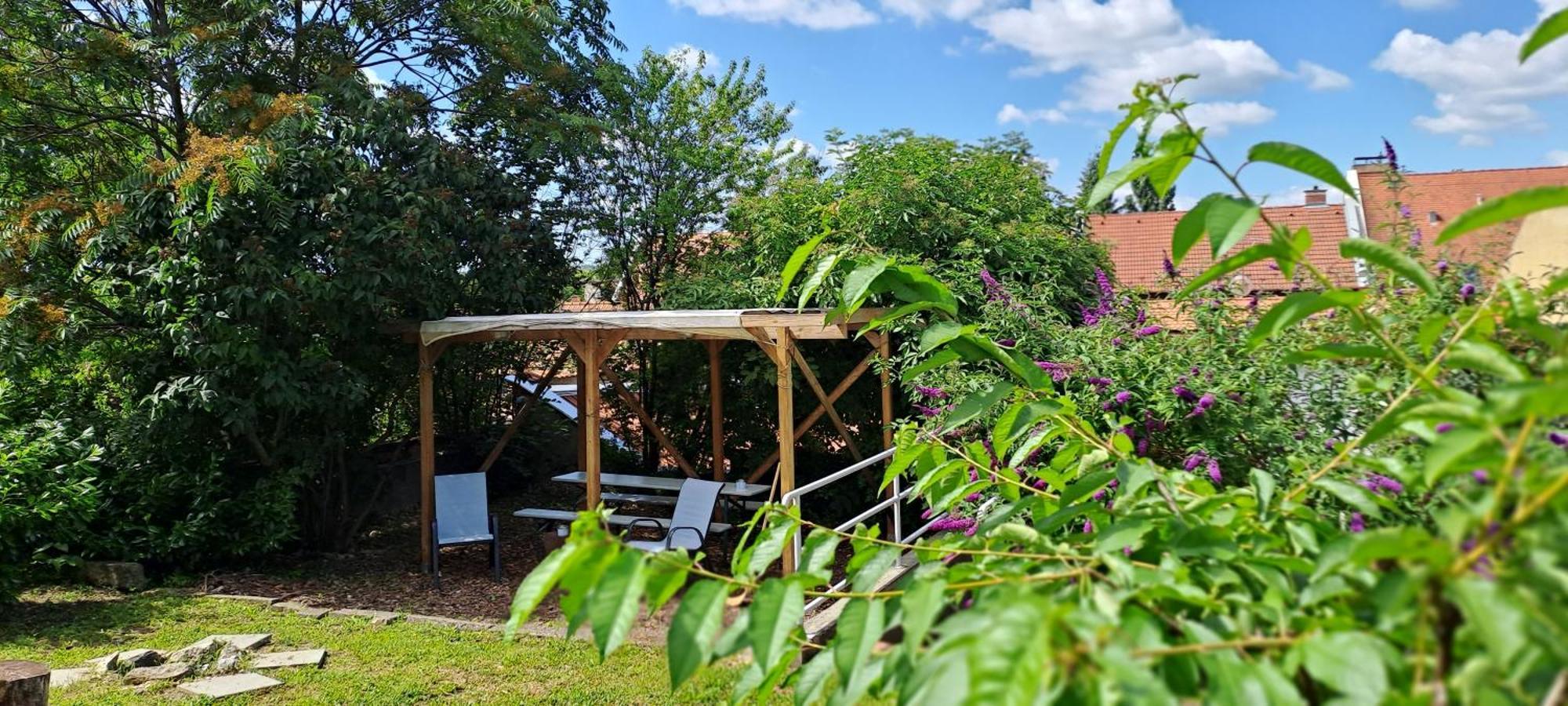 Plitzner Belvarosi Apartmanhaz Eger Eksteriør bilde